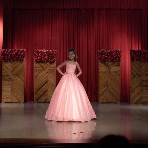 Ball gown, pageant, prom